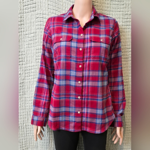 Eddie Bauer Tops - Eddie Bauer Women  Red Long Sleeve Button-Down Shirt Size Small